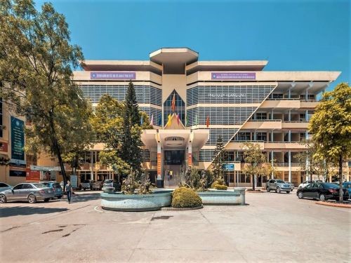 Làm Bằng Đại Học Chính Quy Bao Công Chứng Cả Nước