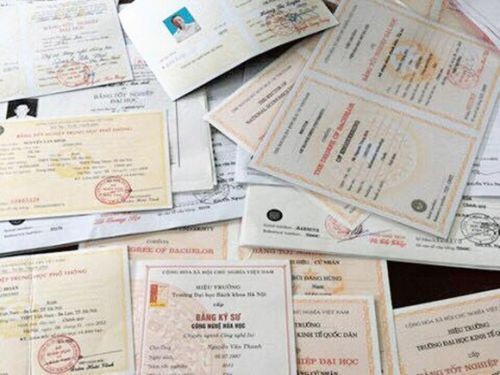 Làm Bằng Đại Học Liên Thông Hay Chính Quy ? Nên Chọn Loại Nào ?