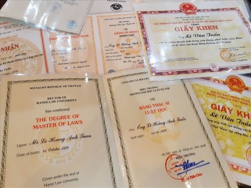 Làm Bằng Đại Học Luật - Ngành Dễ Xin Được Việc Lương Cao