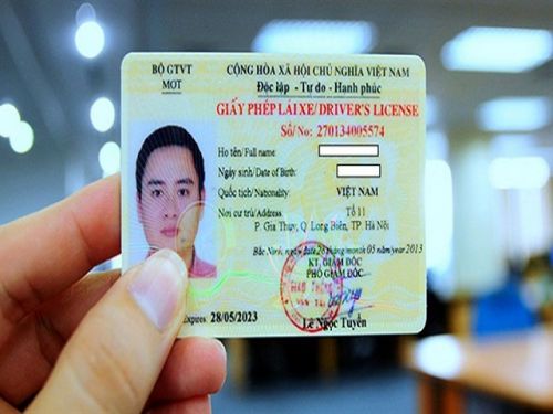 Mất giấy phép xe có làm lại được không