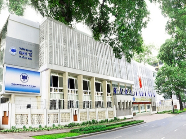 Giới thiệu về Đại học Kinh tế TPHCM