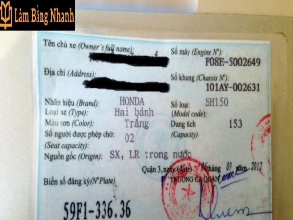 Mẫu cavet xe đang được làm tại Làm Bằng Nhanh