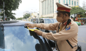Không có bằng lái xe ô tô bị phạt như thế nào?
